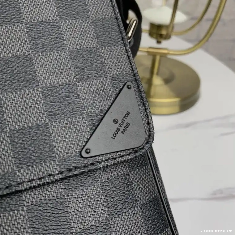 Official Brother Sam Bags 19B5790046 LV 0825